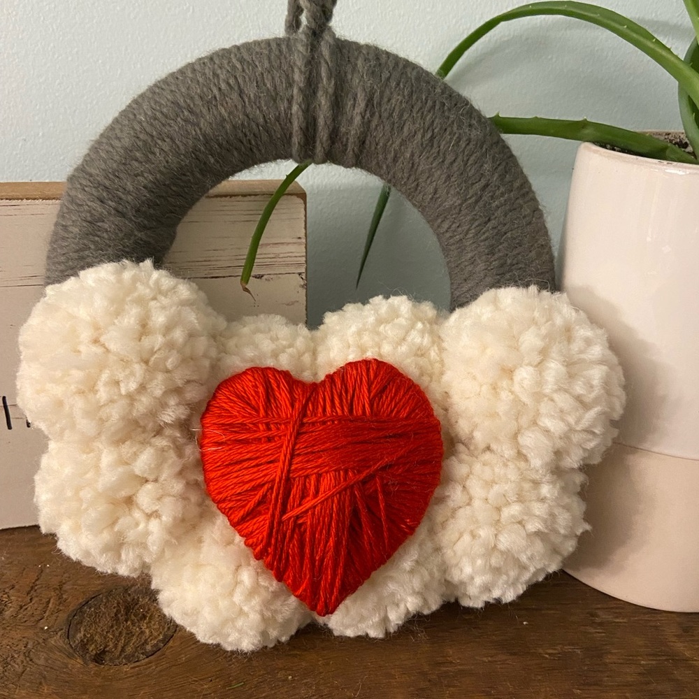 Valentine’s Pom-Pom wreath